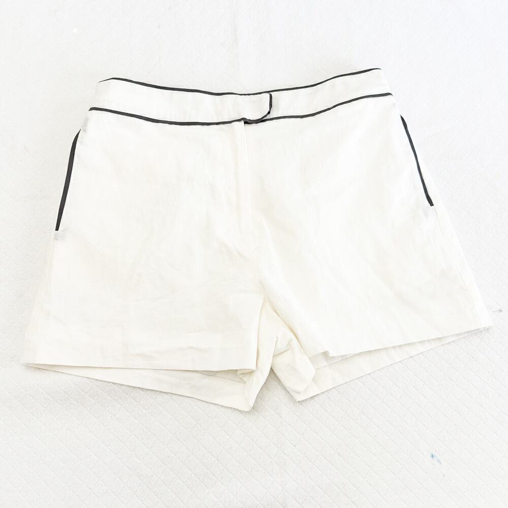 Commense Cotton/Linen White Short Gray Piping Outline Pockets SIze L